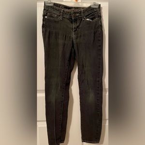 Black Gap skinny jeans